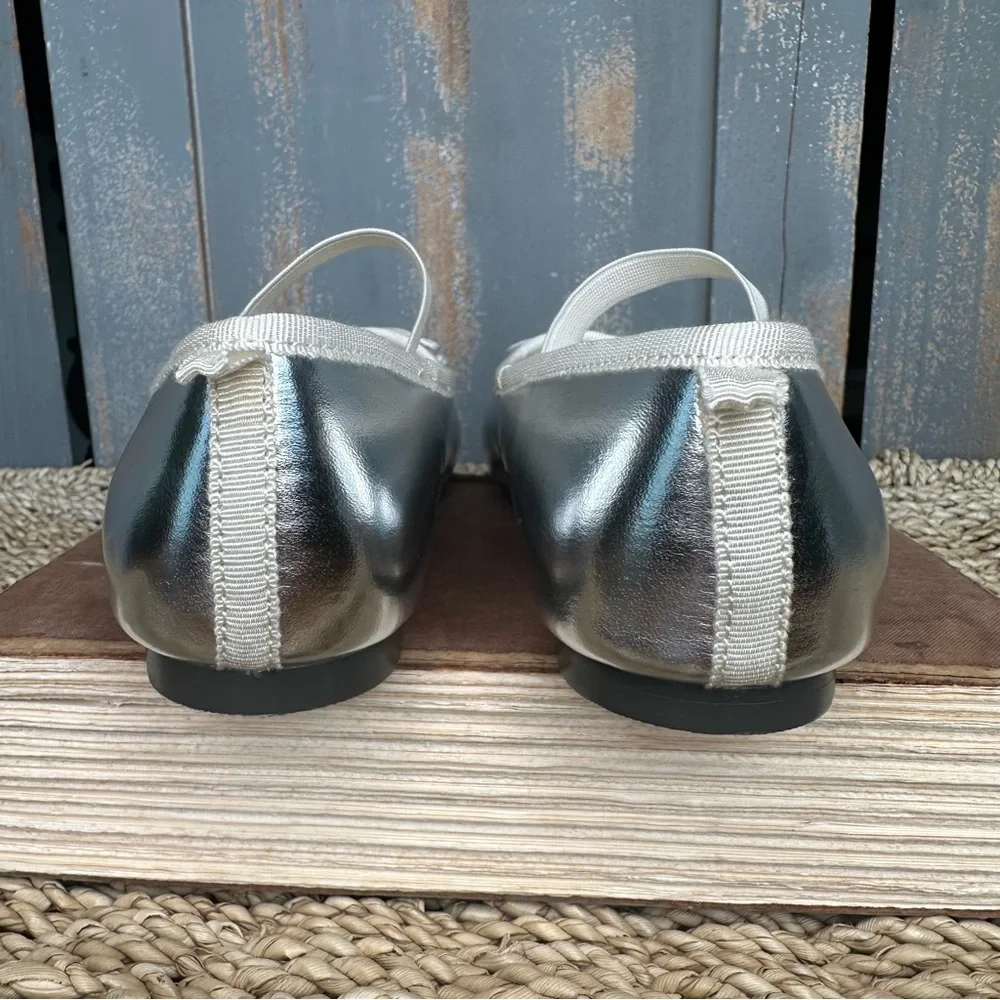 Crewcuts Girl's Strappy Ballet Flats Shinny Silver Sz K2 NWOB